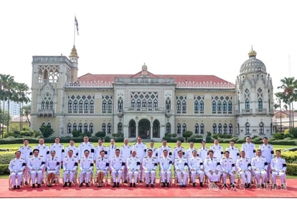 2026–04-06 泰国新一届内阁宣誓就职 阿努廷连任履新